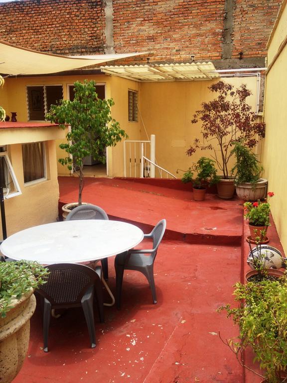 Bed and Breakfast Residencia Los Angeles Guadalajara Exterior foto